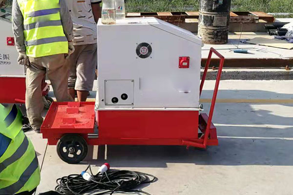 智能張拉設備廠家談橋梁伸縮縫的安裝，行車安它說了算？！